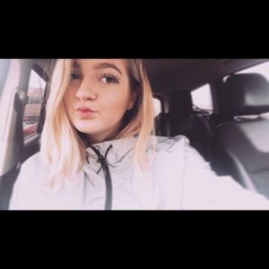 Meet your Posher, Tessa